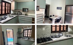 casa com piscina pertinho da praia